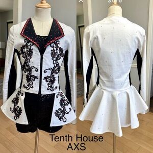 Tenth House white/black jacket set